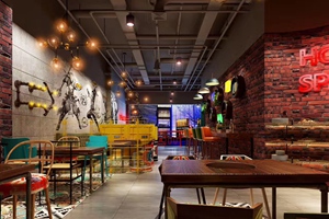 小郡肝工業(yè)loft風(fēng)格火鍋店裝修實景圖